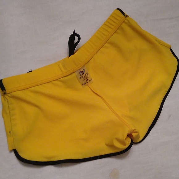 Workout / Swim Shorts - Picture 6 of 9